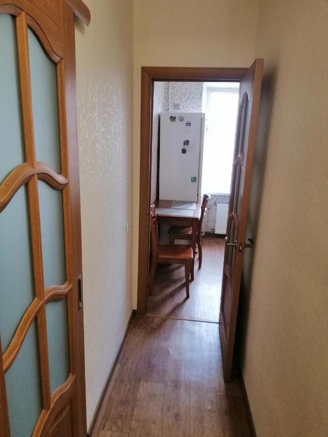 Уютная Квартира На Лётной 6 체르니히우 외부 사진